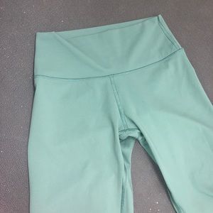LULULEMON HIGH RISE FULL LENGTH WONDER UNDER